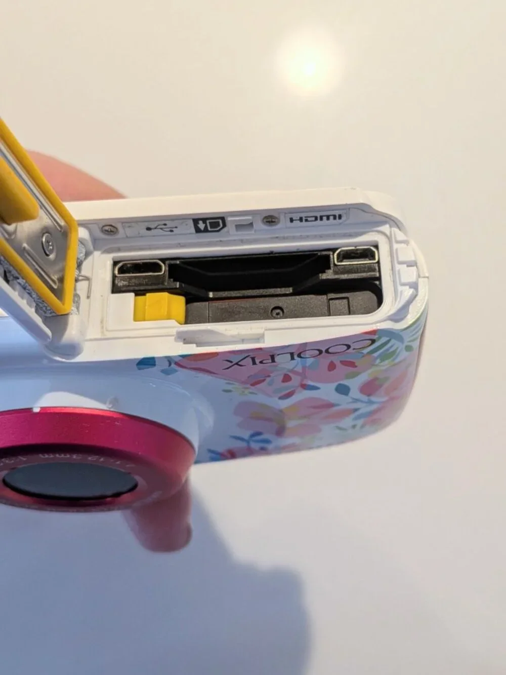 Nikon Coolpix W150 Pink Flower Waterproof Digital Camera Works